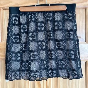 Max studio skirt